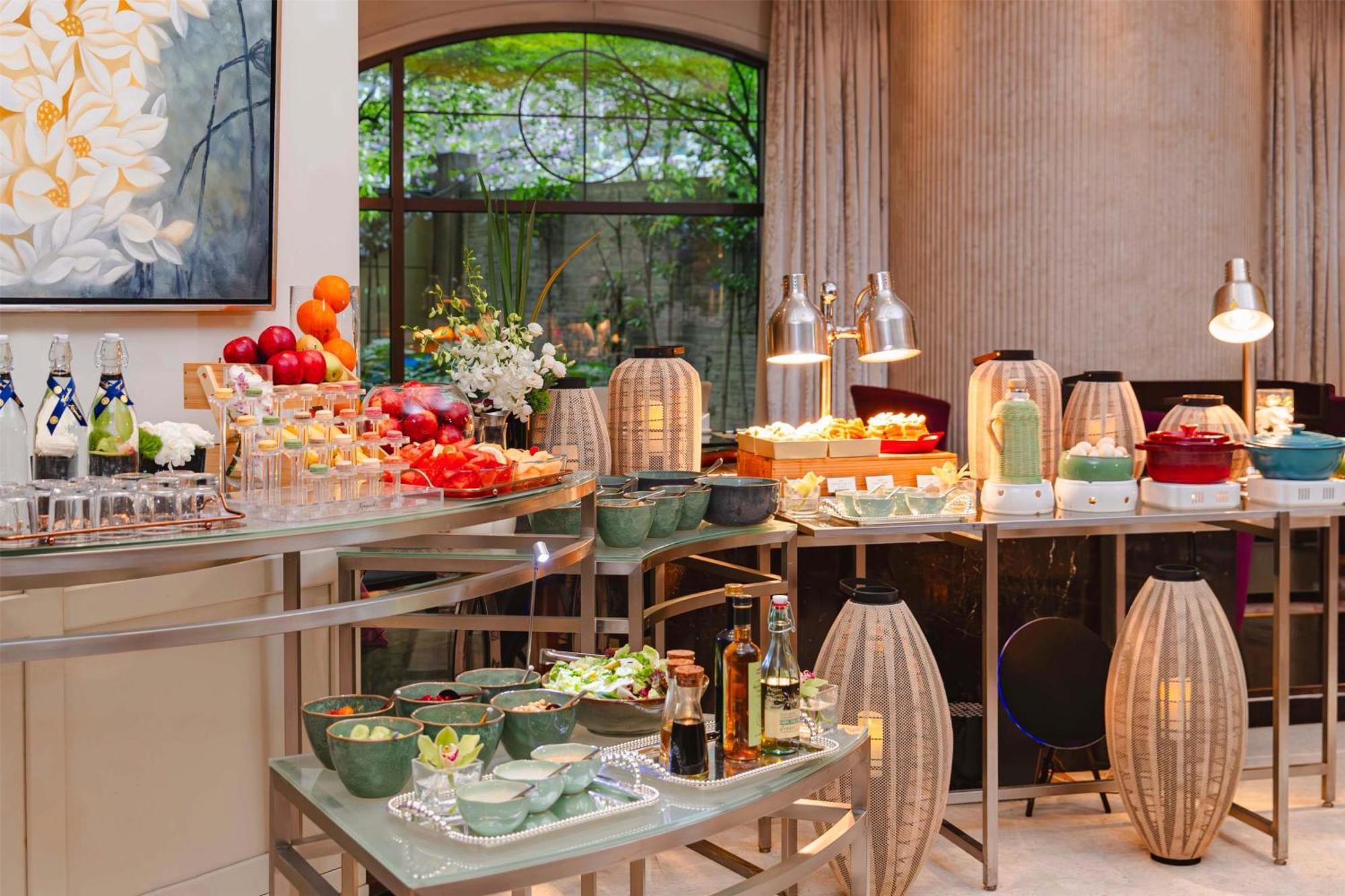 Kempinski The One Downtown 5*